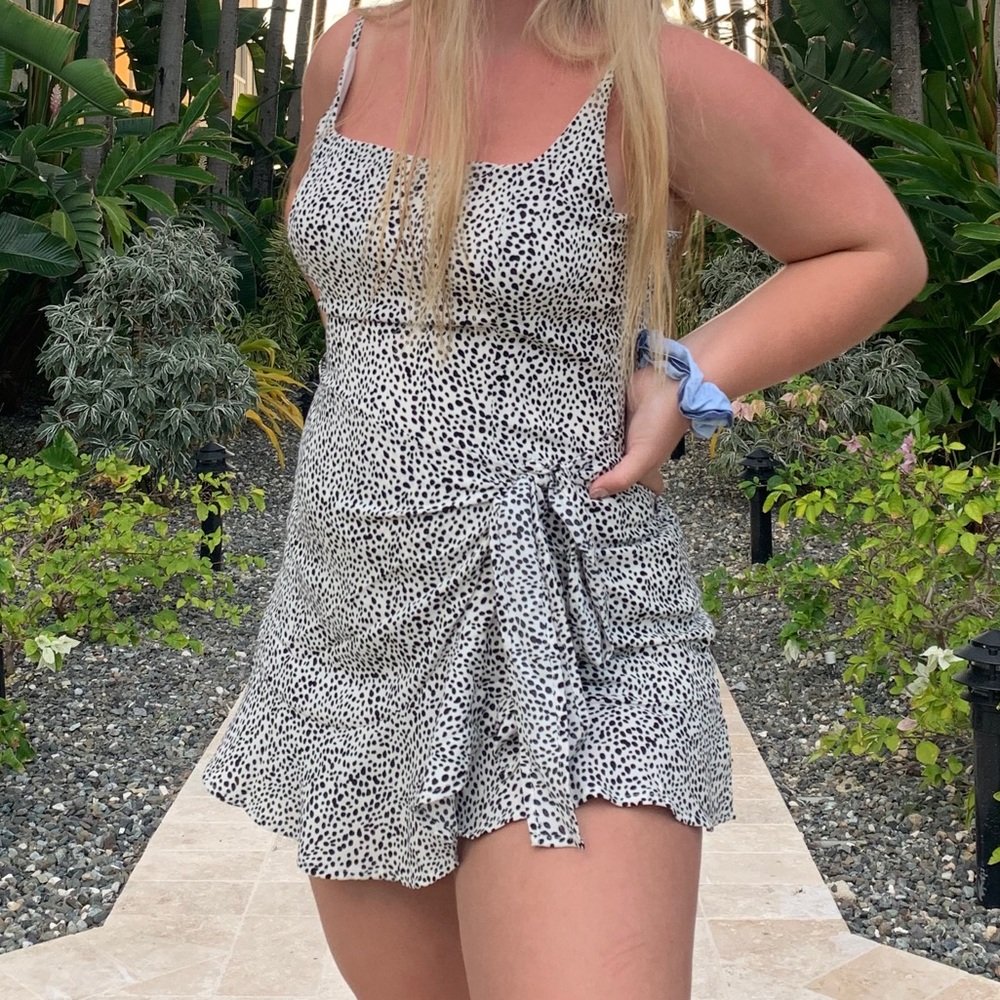 WRAP SPAGHETTI STRAP DRESS